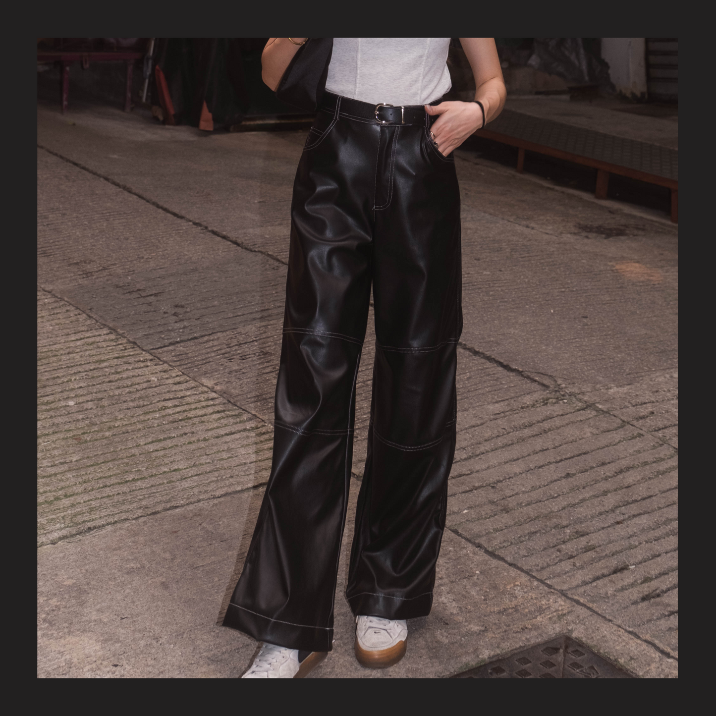 [ 輕量版 ! 直筒闊腳皮褲 ] Lightweight Faux Leather Wide Leg Pants