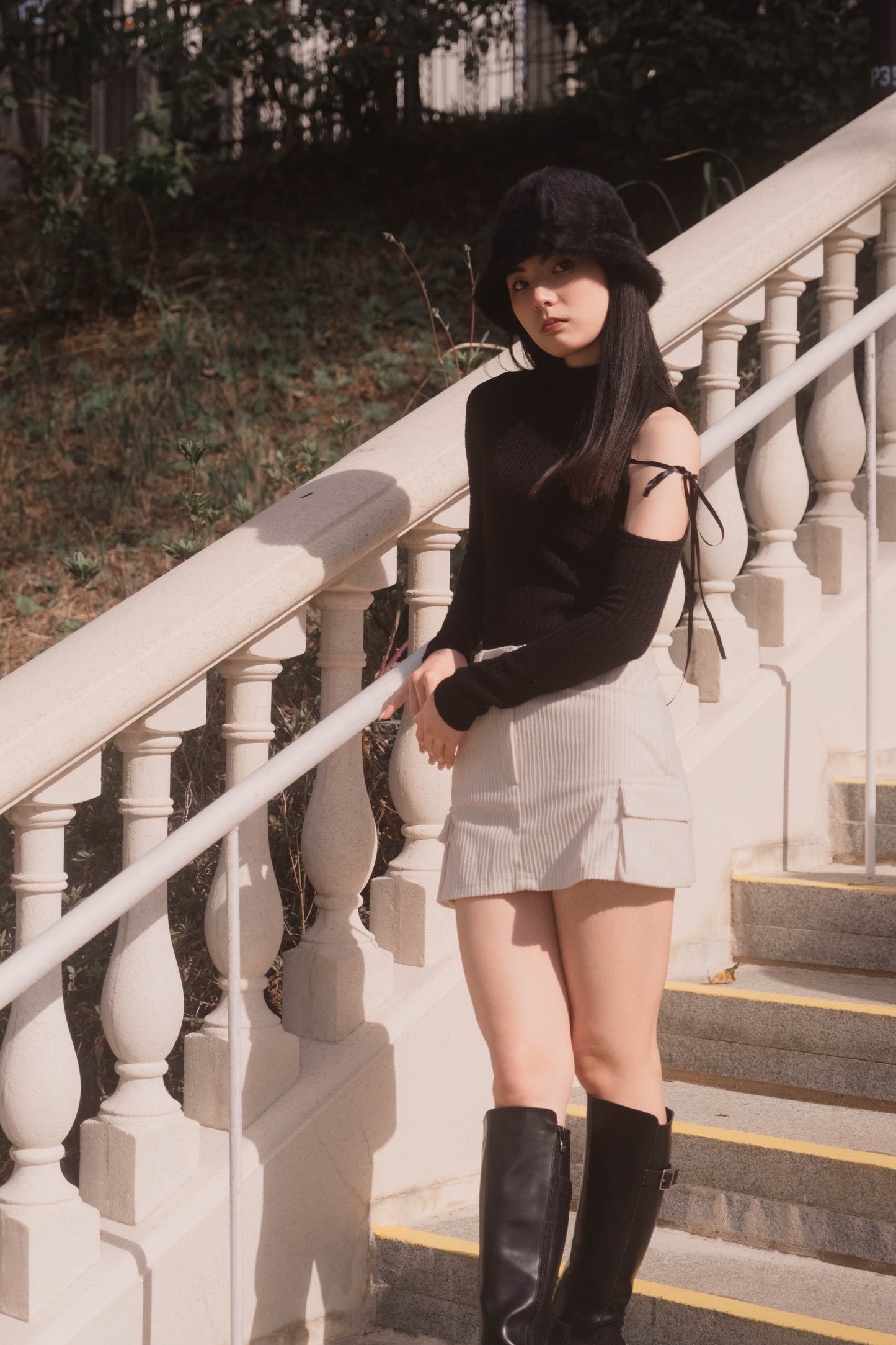 [ 必入手! 綁帶蝴蝶結針織 top ] Bow On Hand Top - Black