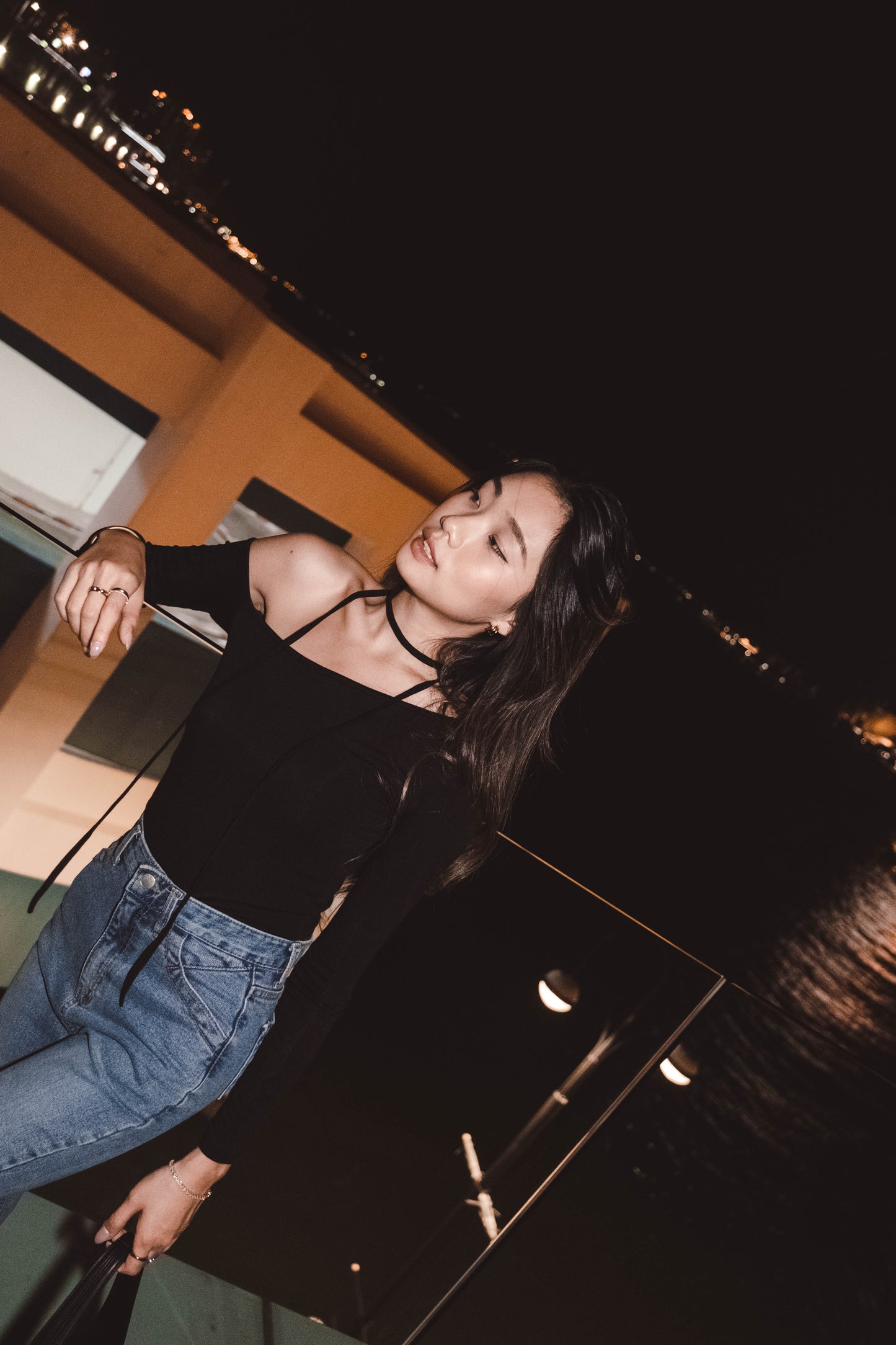[ Sassy! 不暴露的性感! ] Single Shoulder Skinny Scarf Top