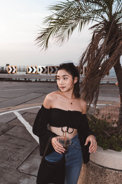 [ 氣質擔當! 高貴成熟~ ] Tresa Swiss Top - Black