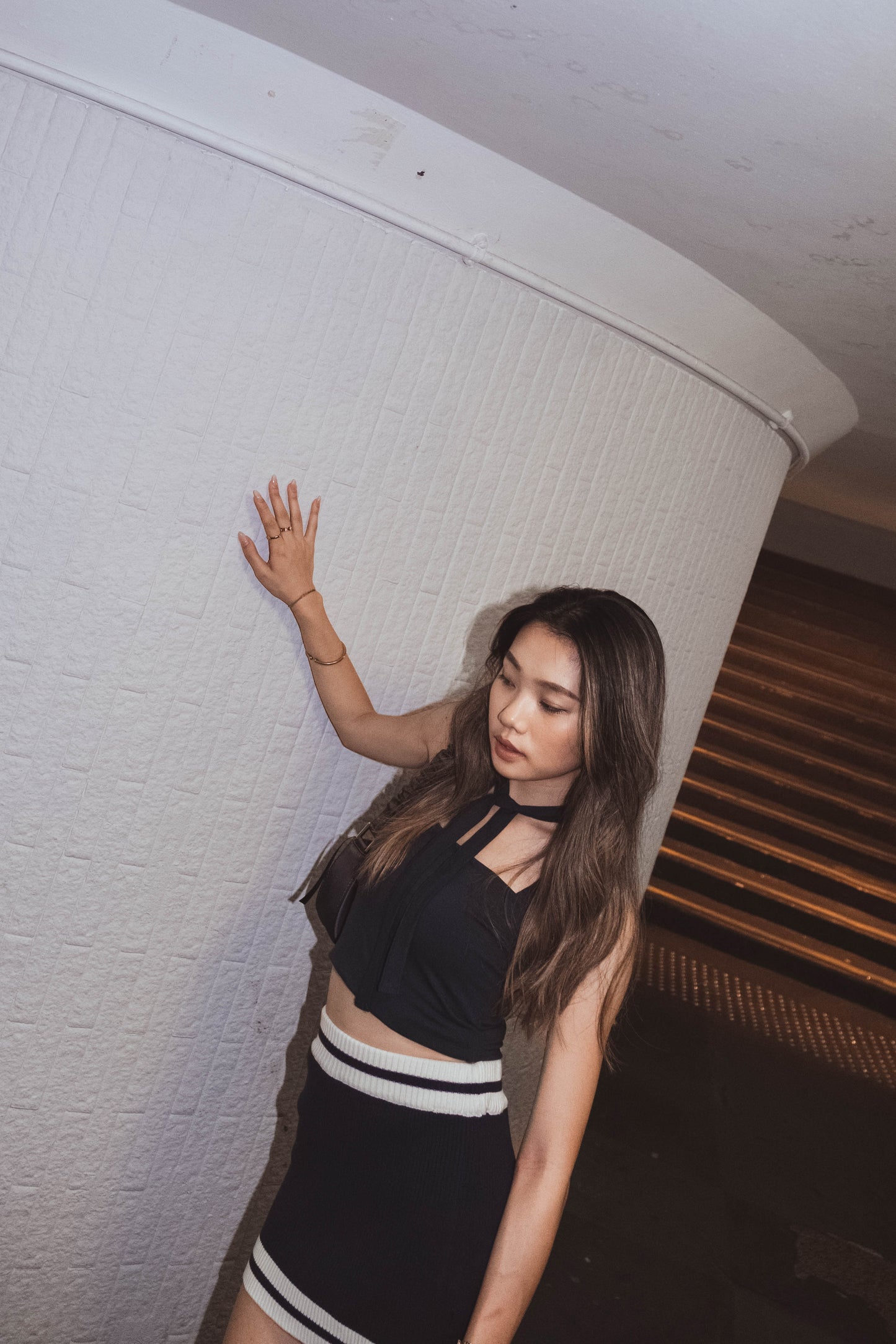 [ 簡約露背綁帶~ 多種著法! ] Tie-up Halter Top - 5 colours