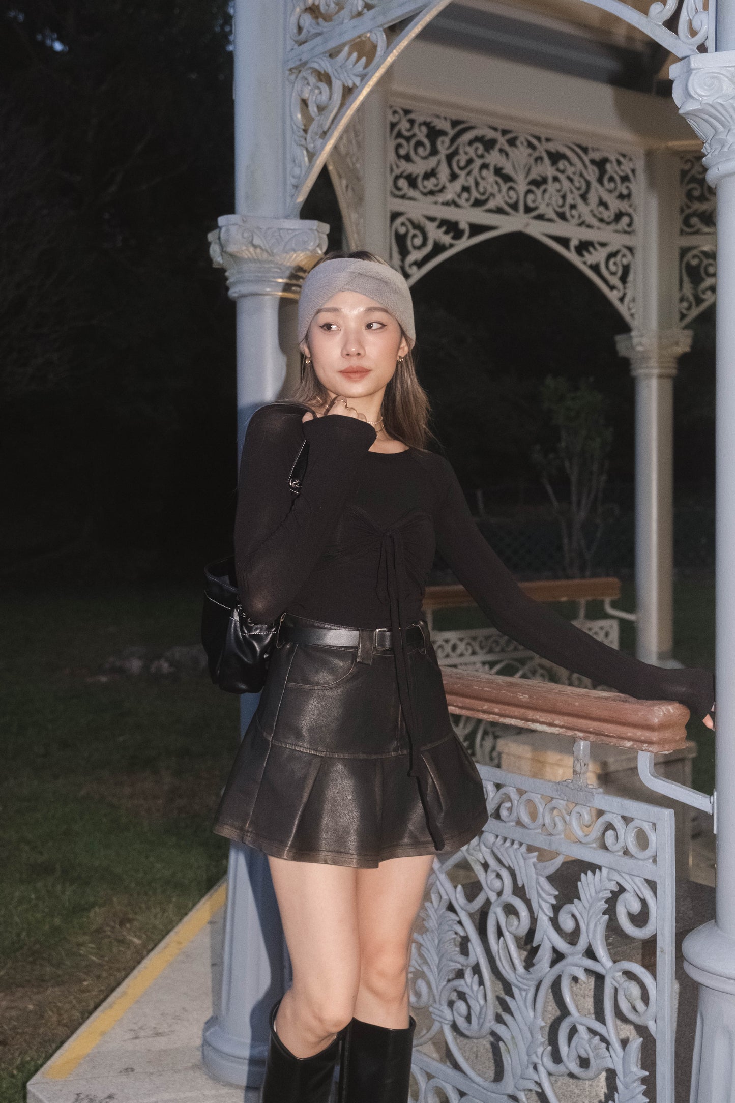 [ 極親膚, 多著法! 秋冬必備單著 top ] Breezy 3-way Stretchy Top - 3 colours
