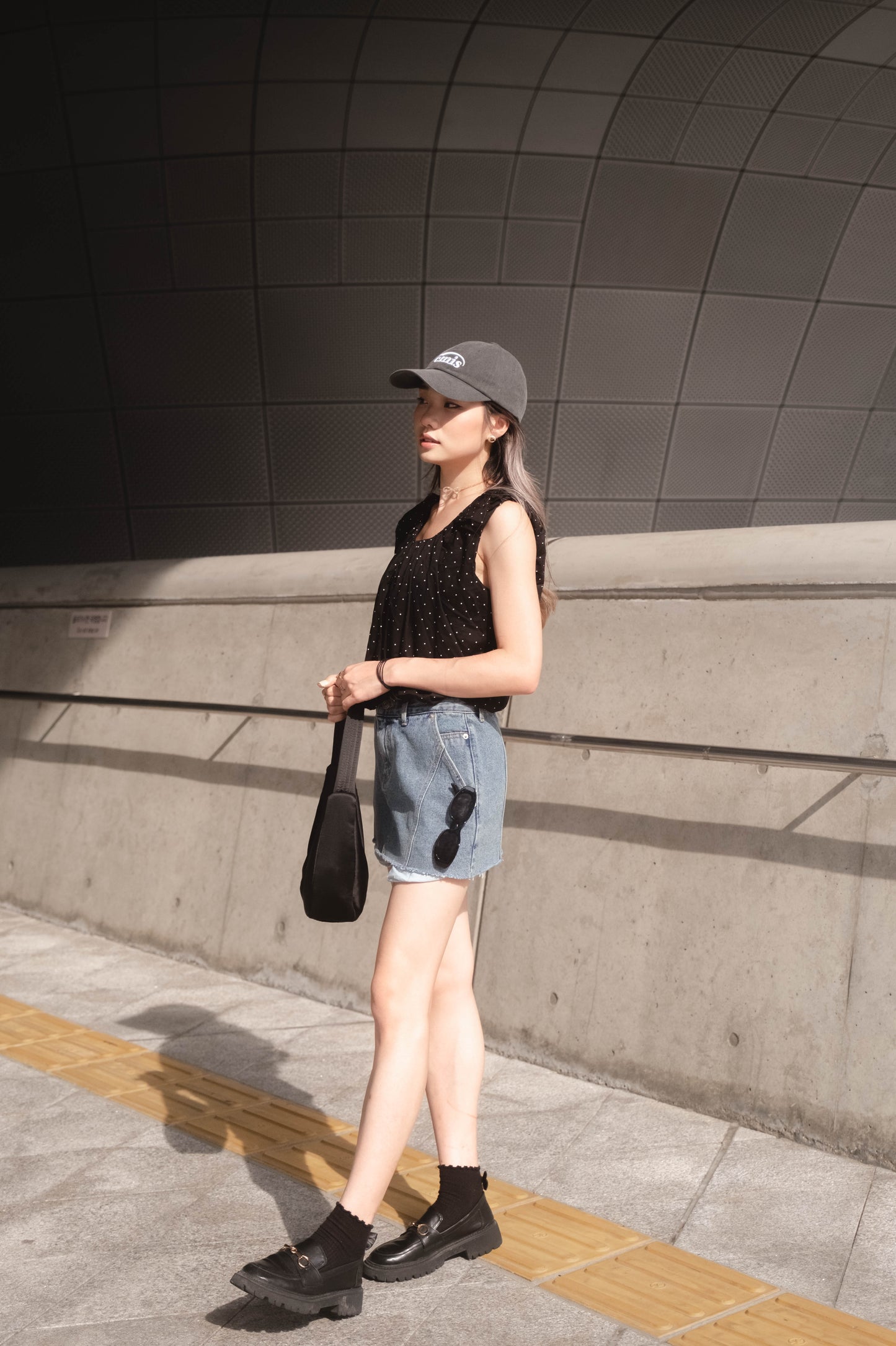 [ 韓國連線 🇰🇷 清涼感~ 波點泡泡 top ] Dot Dot Bubble Top - Black