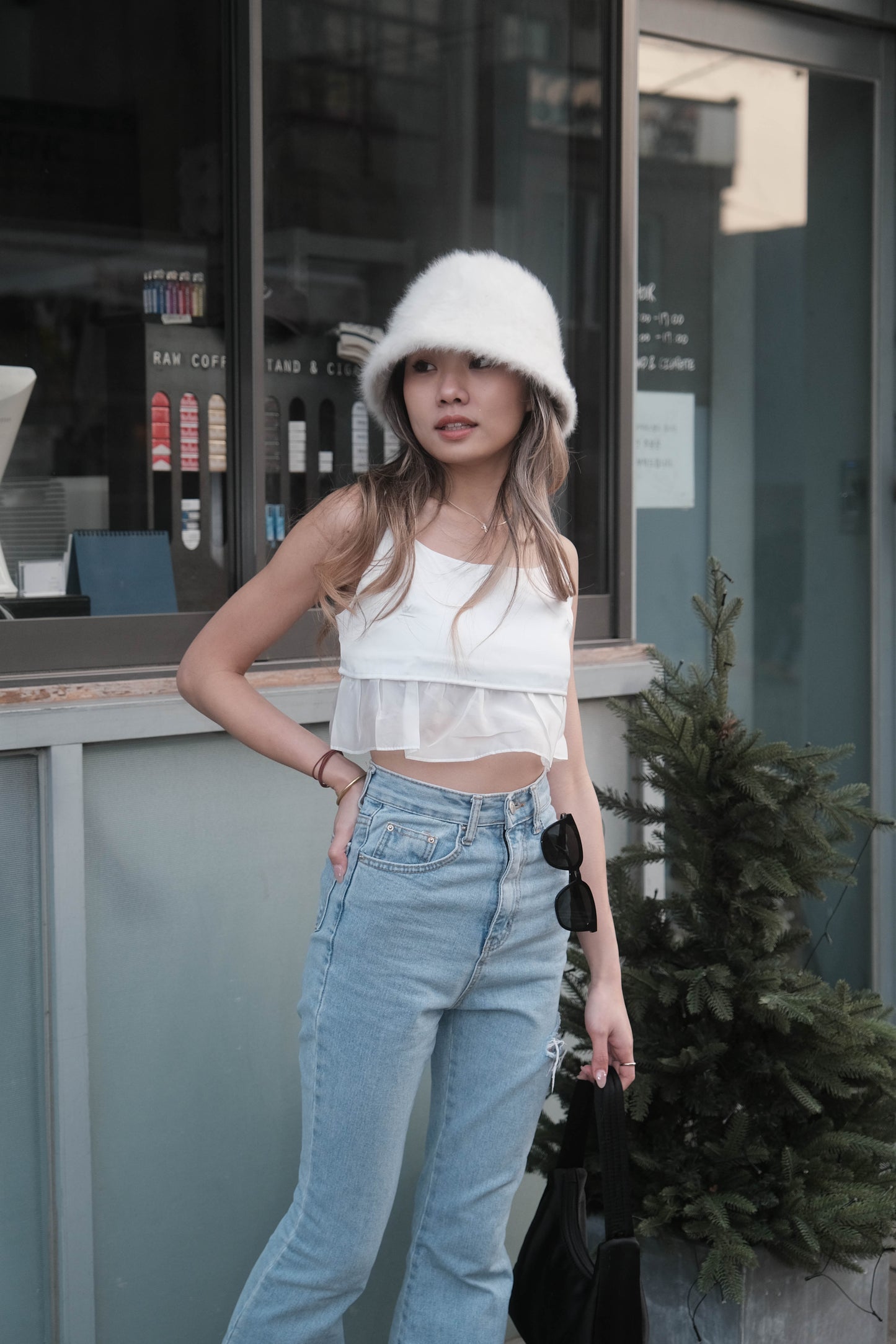 [ 韓國連線 🇰🇷 夏日必備飄飄吊帶~ ] Silky Ruffle Cami Mini Top