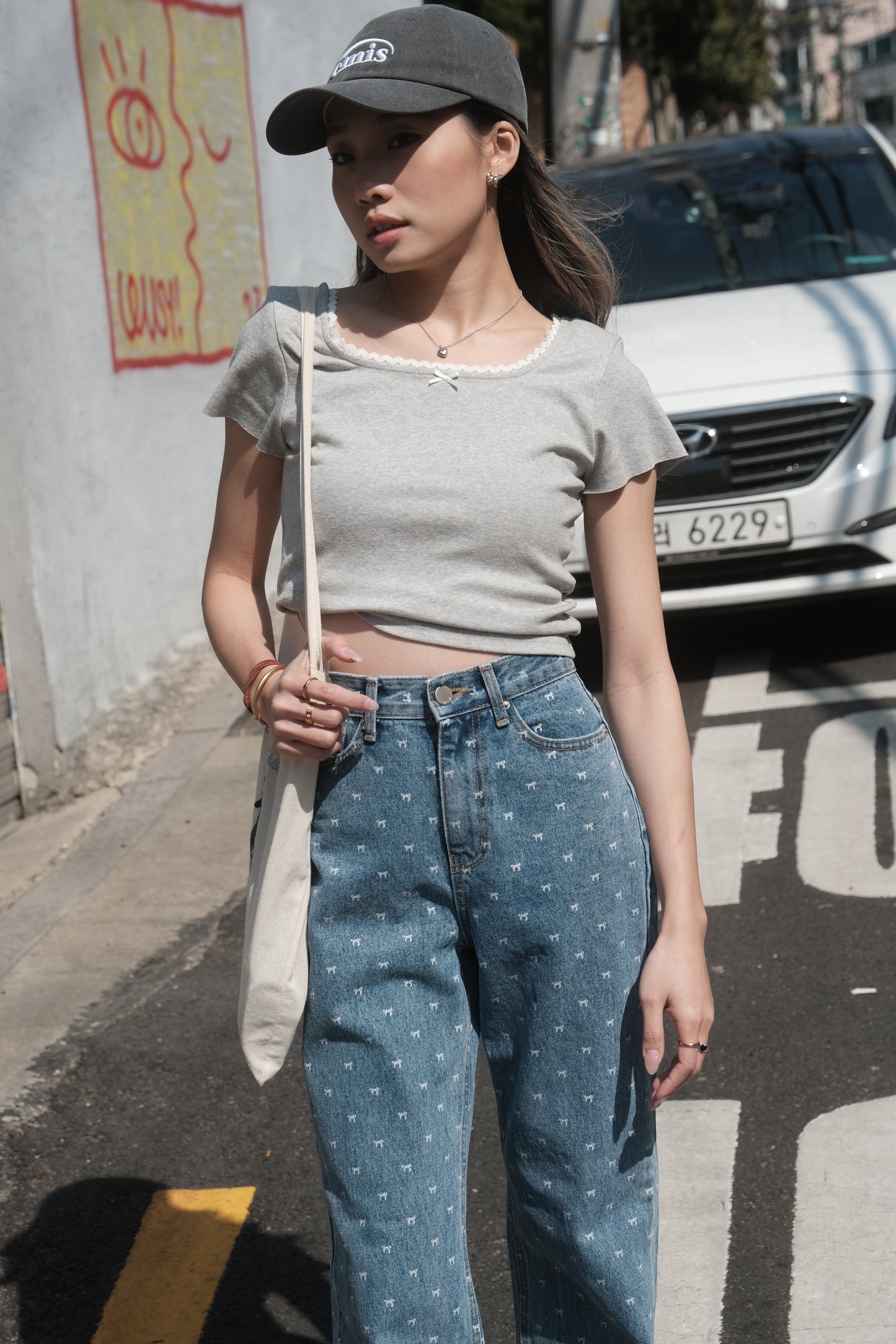 [ 韓國連線 🇰🇷 小甜美~ lace 邊短袖 tee  ] Sugar Candy Square Neck Lace Top - 3 colours
