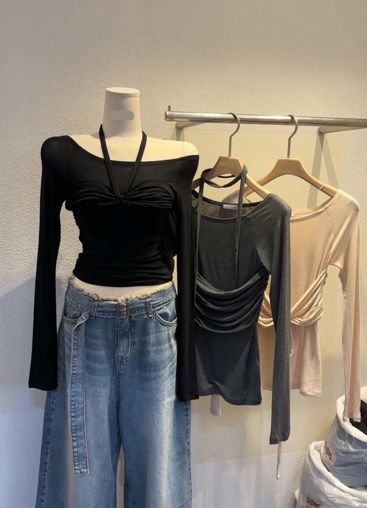 [ 極親膚, 多著法! 秋冬必備單著 top ] Breezy 3-way Stretchy Top - 3 colours