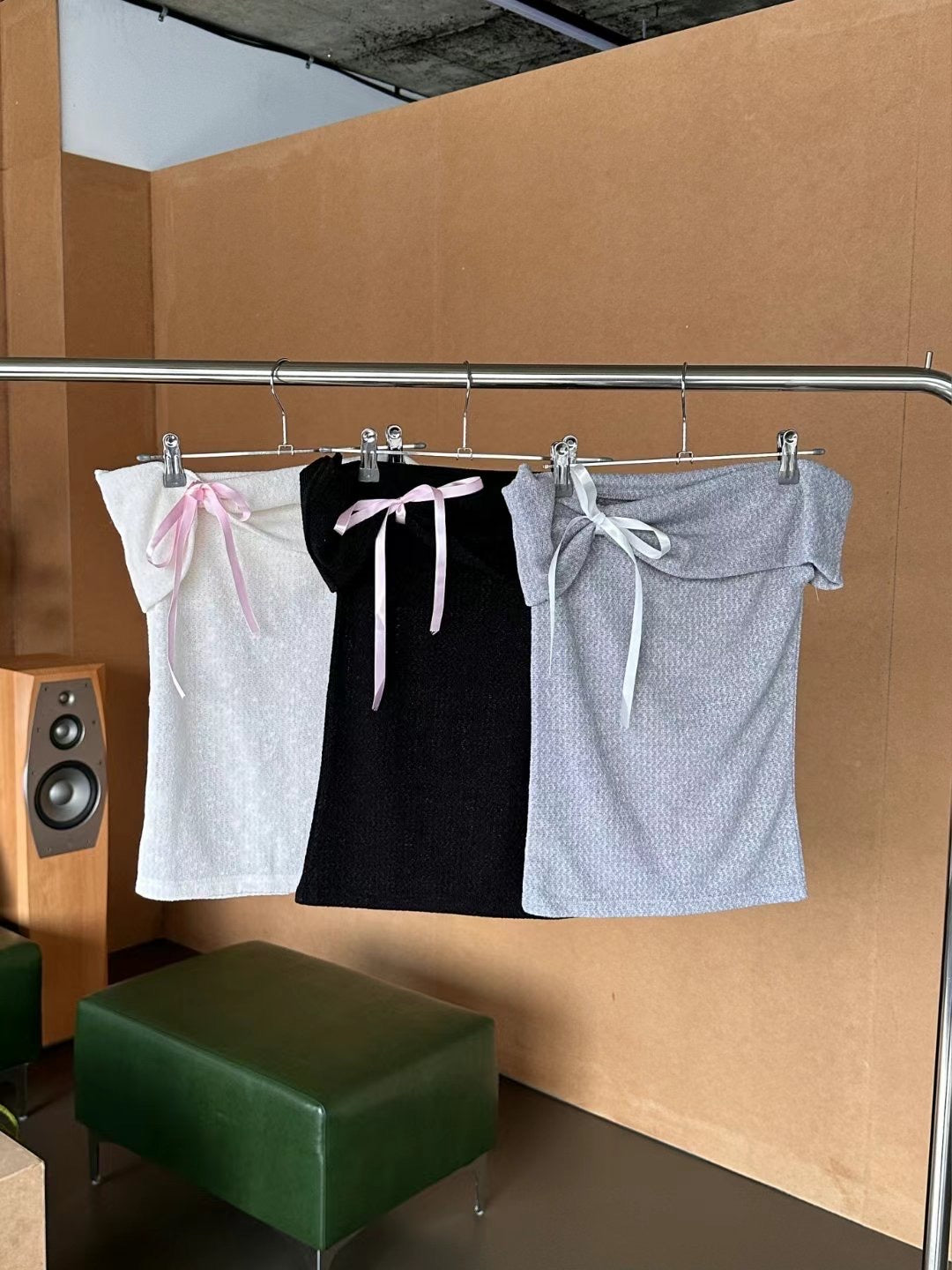 [ 透薄透氣~ 綁帶蝴蝶結 Off Shoulder Top ] Ribbon Bow Sheer Knit Off Shoulder Top - 3 colours