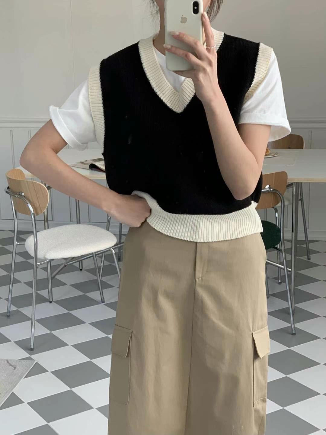 [ 歐美&韓系必入手! ] Cover Up V Neck Knit Vest - 3 colours
