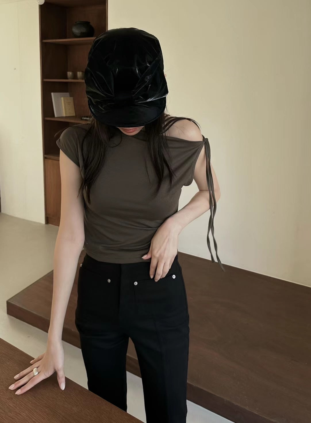 [ 清涼感~ 個性鴛鴦袖 top ] Shook Single & Tie Shoulder Top