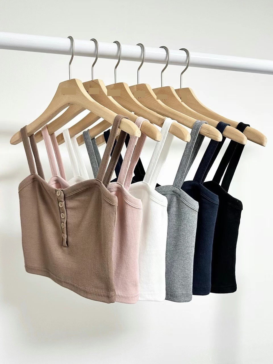 [ 多色! 基礎百搭~鈕扣背心 ] Basic Max Button Up Cami - 6 colours