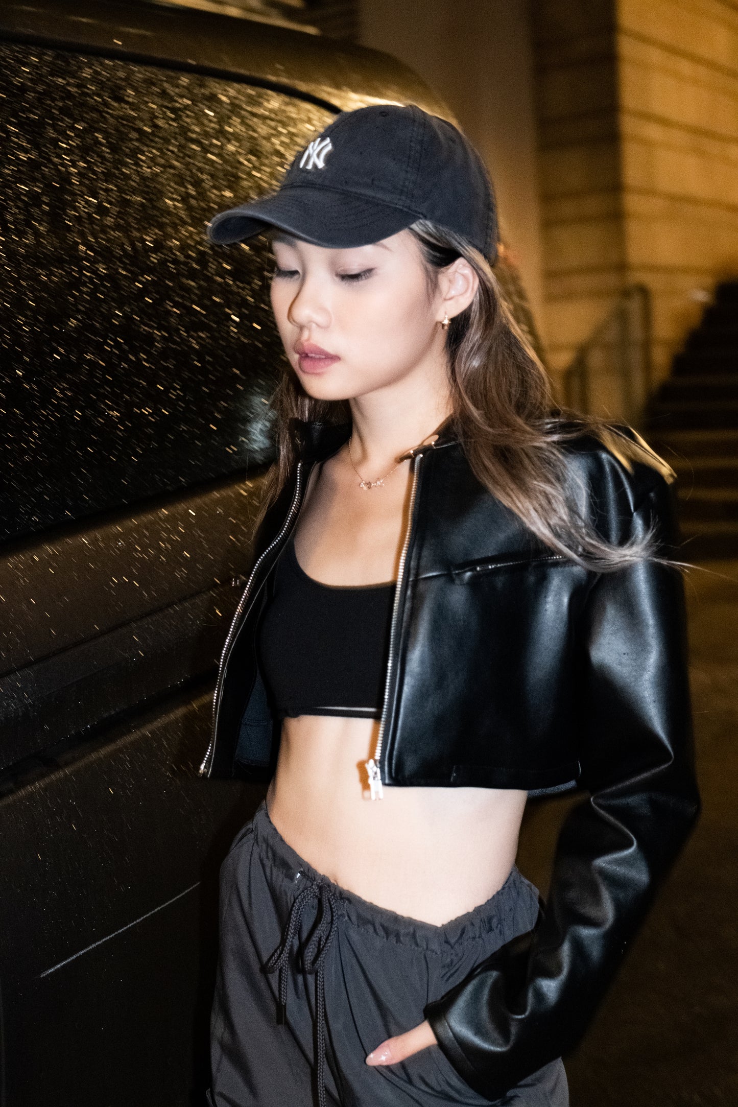 [ 性價比超高！] Doodles Faux Leather Jacket Cropped