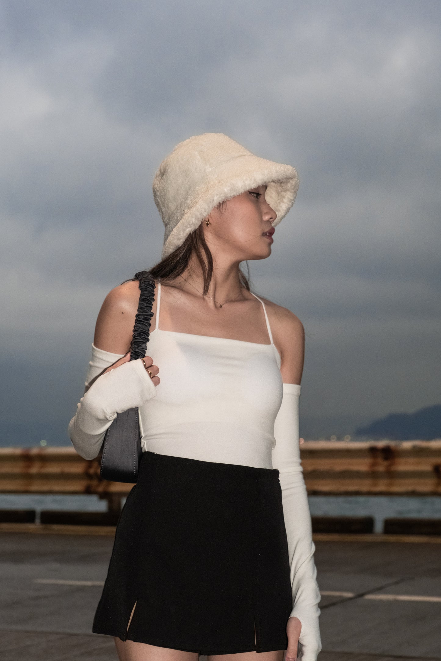 [ 極致小性感 ♥] Lovers Crossed Back Padded Top - White