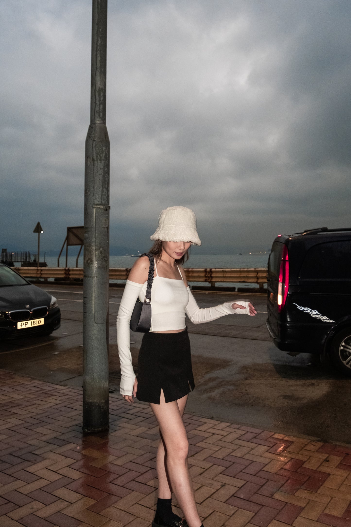 [ 極致小性感 ♥] Lovers Crossed Back Padded Top - White