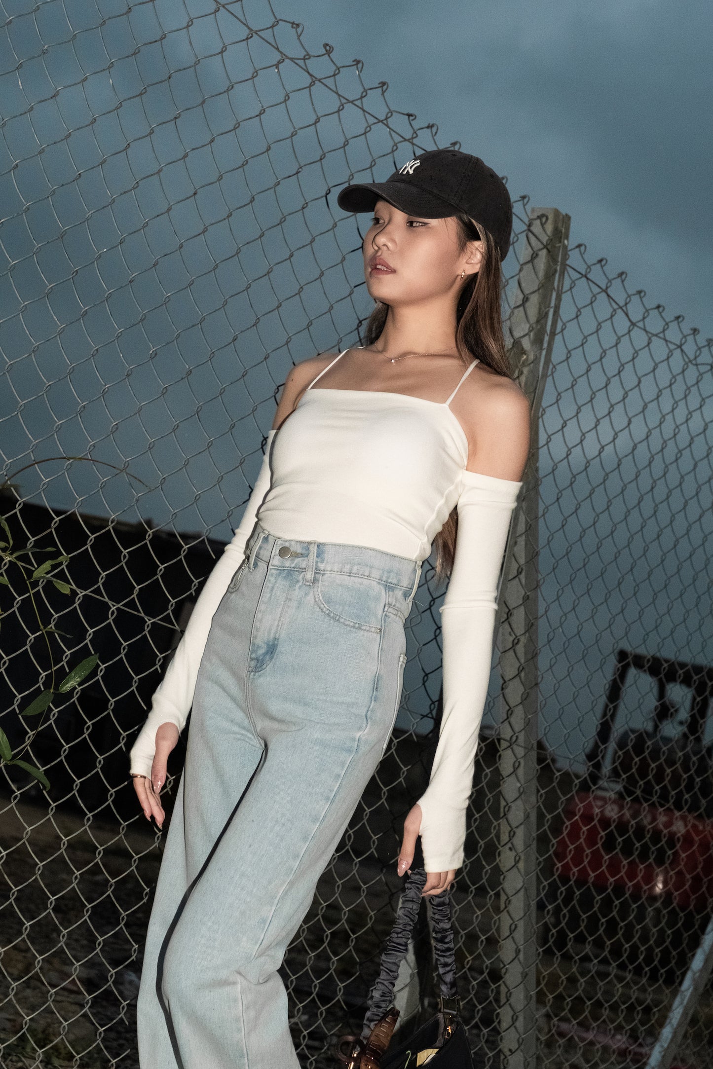 [ 極致小性感 ♥] Lovers Crossed Back Padded Top - White